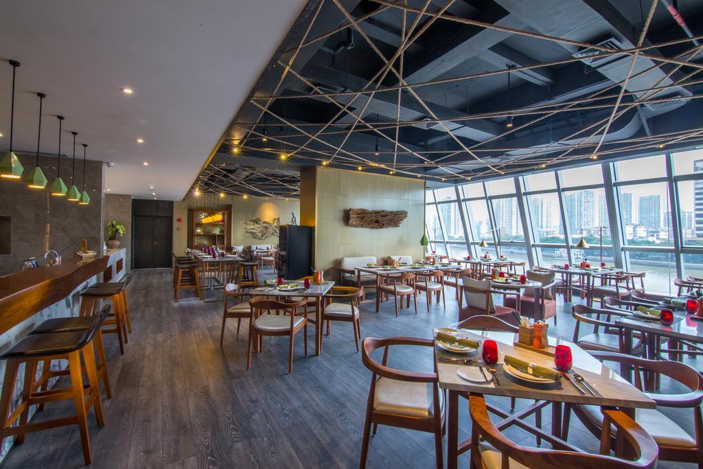 Howard Johnson Riverview Hotel Kuangcsou Kültér fotó